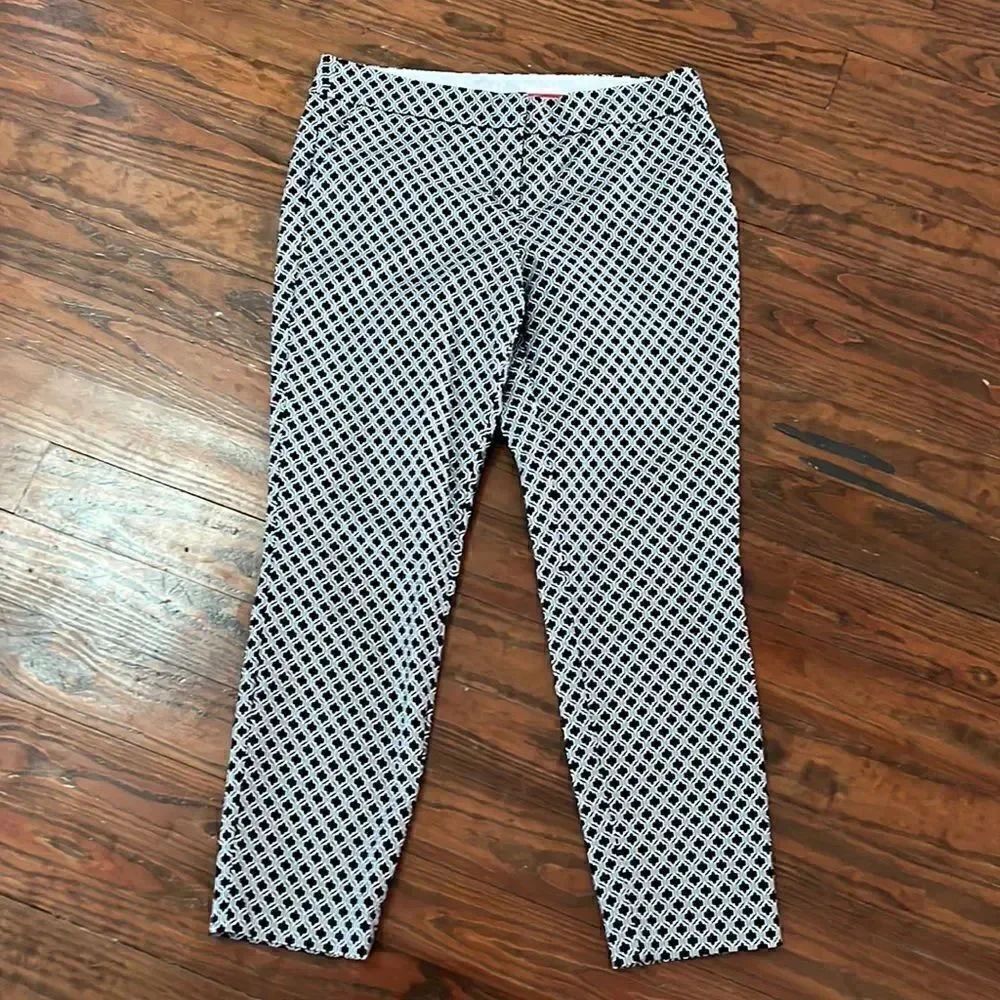 Kenaf black and white patterned ankle pants Size 8